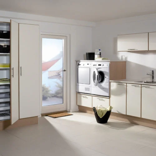 DESIGN HVIT EIK VASKEROM