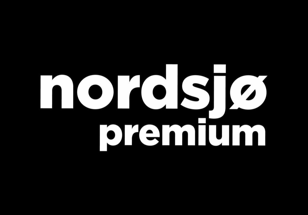 Nordsjo-PREMIUM-logo-hvit-1-1